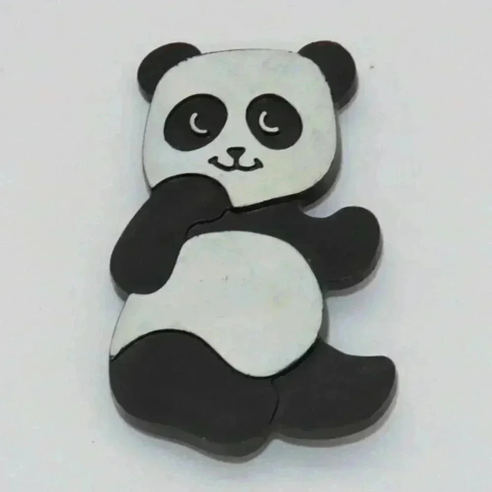 Vintage Avon Pandy Panda Pin Pal 1973